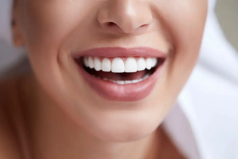 Recupera tu confianza: Cómo los implantes dentales transforman tu sonrisa